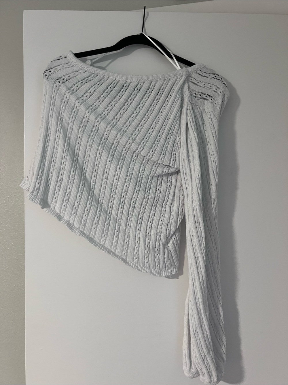 Le Lis White One-Shoulder Knit Crop Top